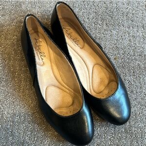 New Abella True Comfort Black Flats